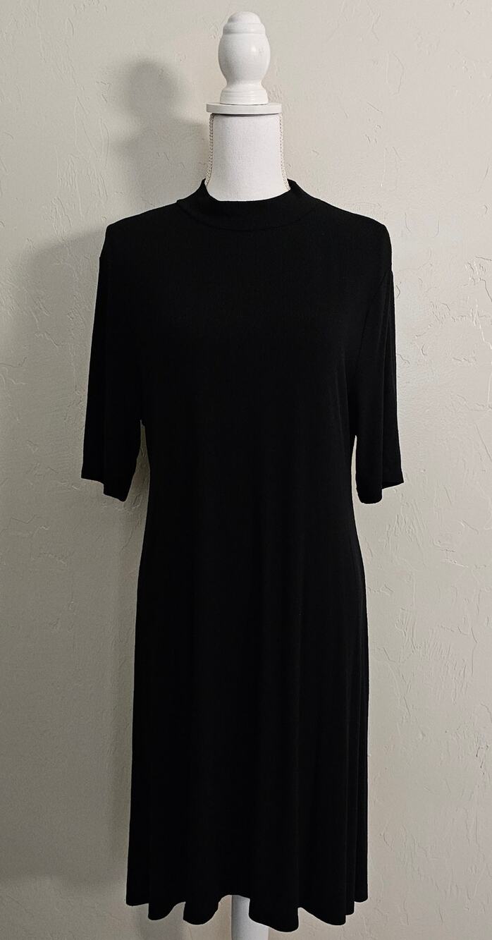 Apt. 9 Solid Black Ribbed Short Sleeve Dress